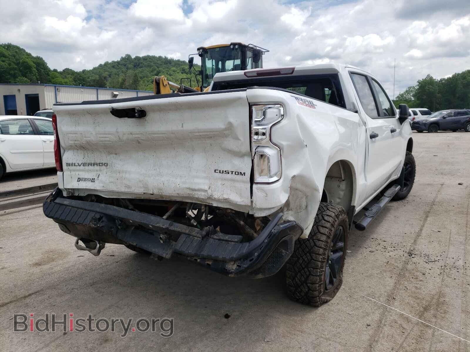 2019 CHEVROLET SILVERADO - VIN: 3GCPYCEF3KG232158 - Фото 4