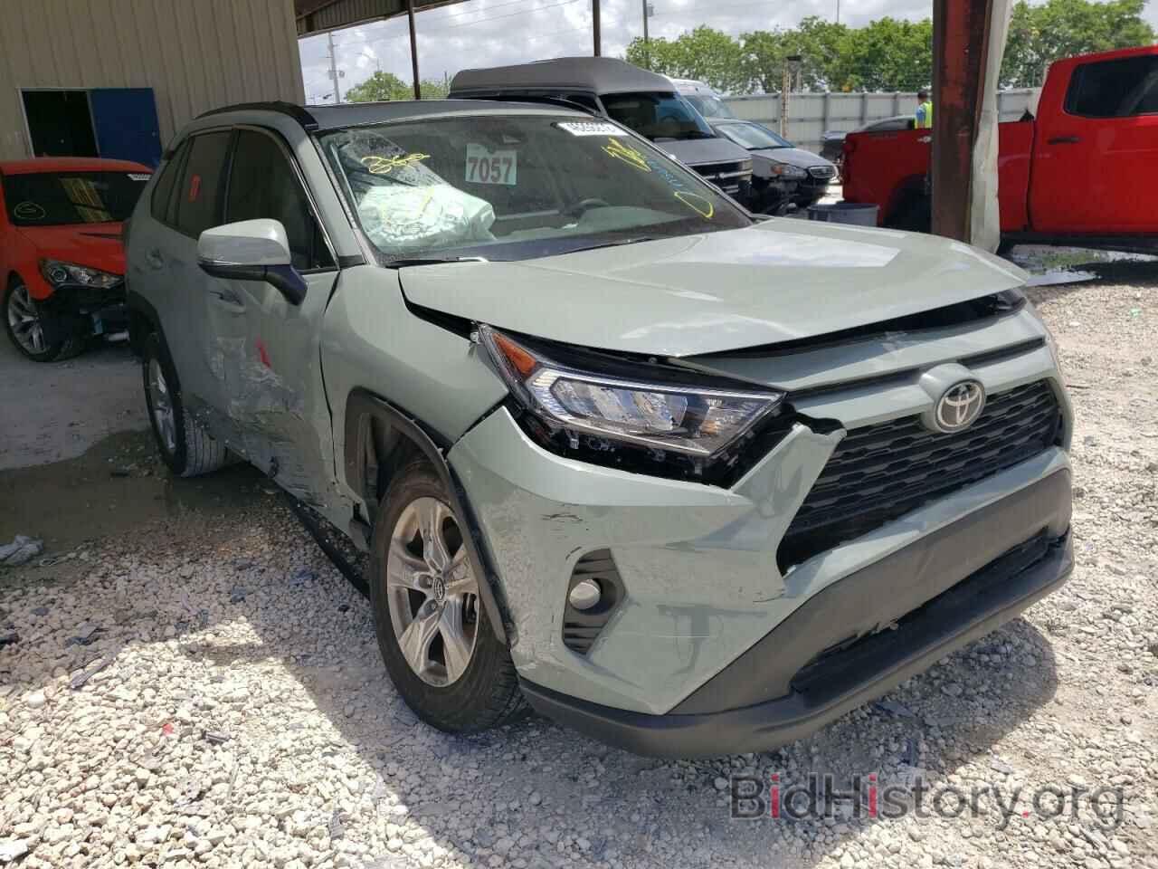 Фотография 2T3W1RFVXLW090823 - TOYOTA RAV4 2020