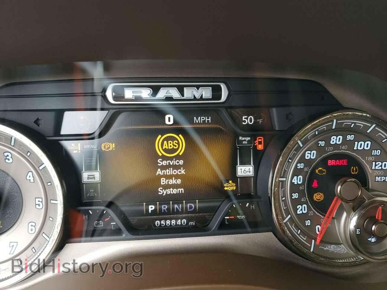 2019 RAM 1500 - VIN: 1C6SRFKT2KN669392 - Фото 9