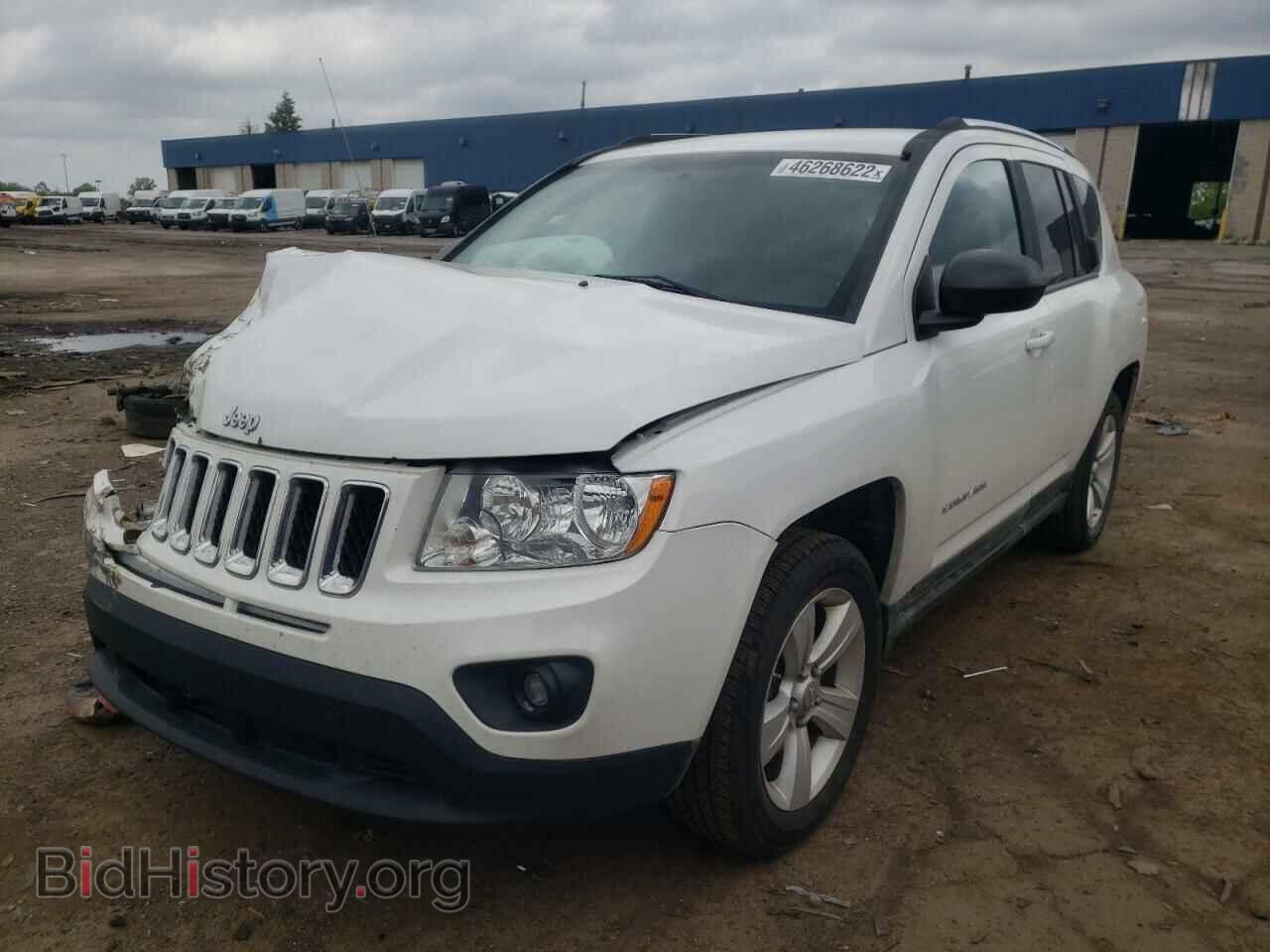 2011 JEEP COMPASS - VIN: 1J4NT1FA5BD190287 - Фото 2