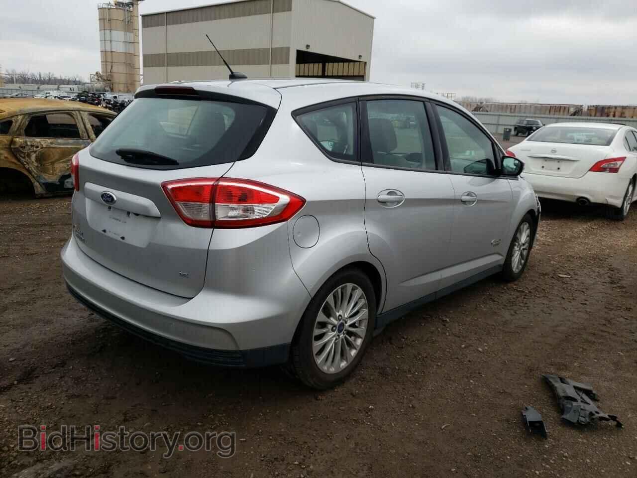 2017 FORD CMAX - VIN: 1FADP5EU5HL112833 - Фото 3