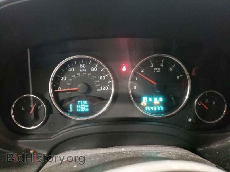2012 Jeep COMPASS (VIN 1C4NJDCB4CD571706) — photo 9 of 13
