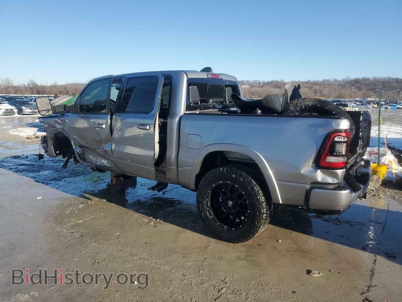 2021 RAM 1500 - VIN: 1C6SRFJT5MN610843 - Фото 2