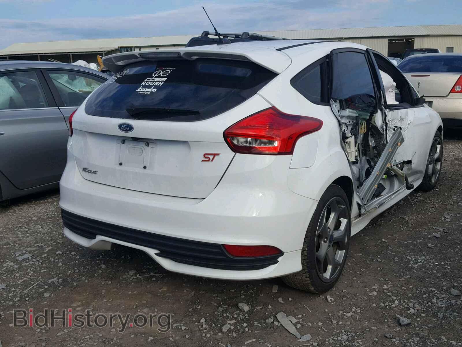 2017 FORD FOCUS - VIN: 1FADP3L93HL241060 - Photo 4