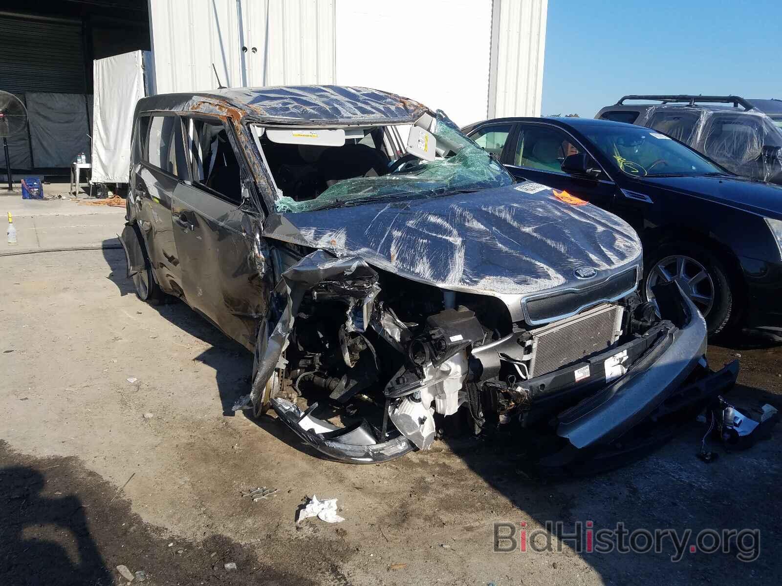 Photo KNDJN2A29G7403719 - KIA SOUL 2016