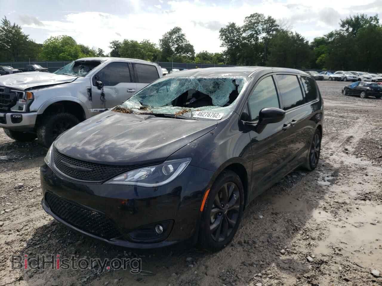 2019 CHRYSLER PACIFICA - VIN: 2C4RC1FG1KR738097 - Photo 2