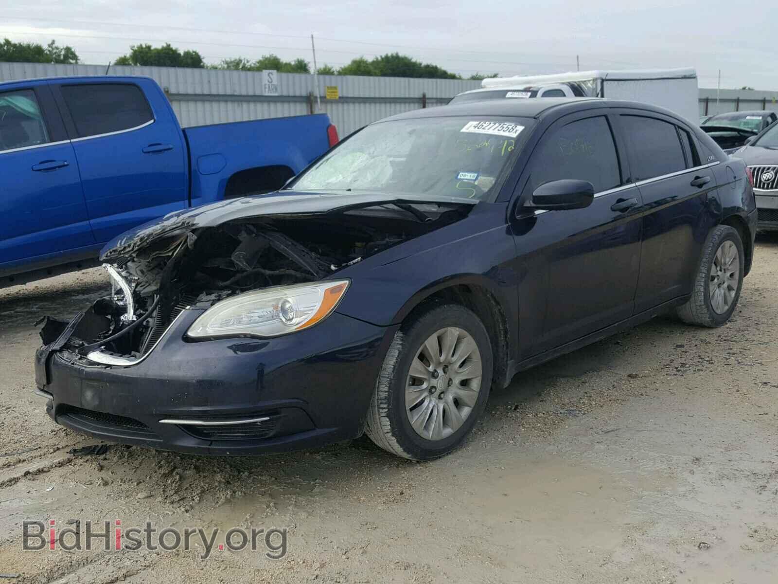 2011 CHRYSLER 200 - VIN: 1C3BC4FB5BN522942 - Фото 2