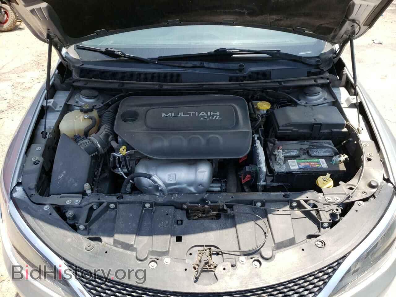2016 CHRYSLER 200 - VIN: 1C3CCCAB5GN148992 - Фото 7