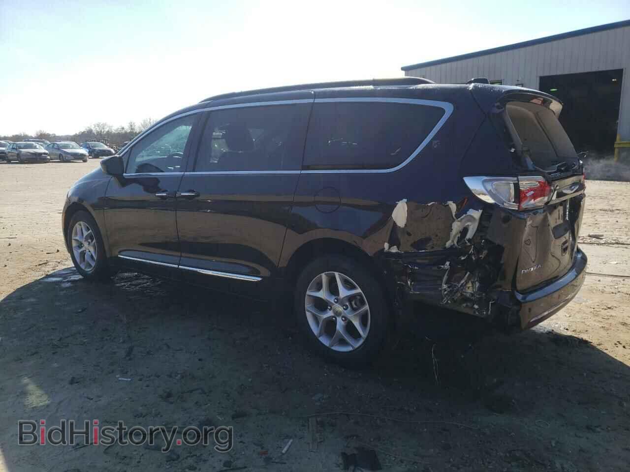 2017 CHRYSLER PACIFICA - VIN: 2C4RC1BG6HR542428 - Фото 2
