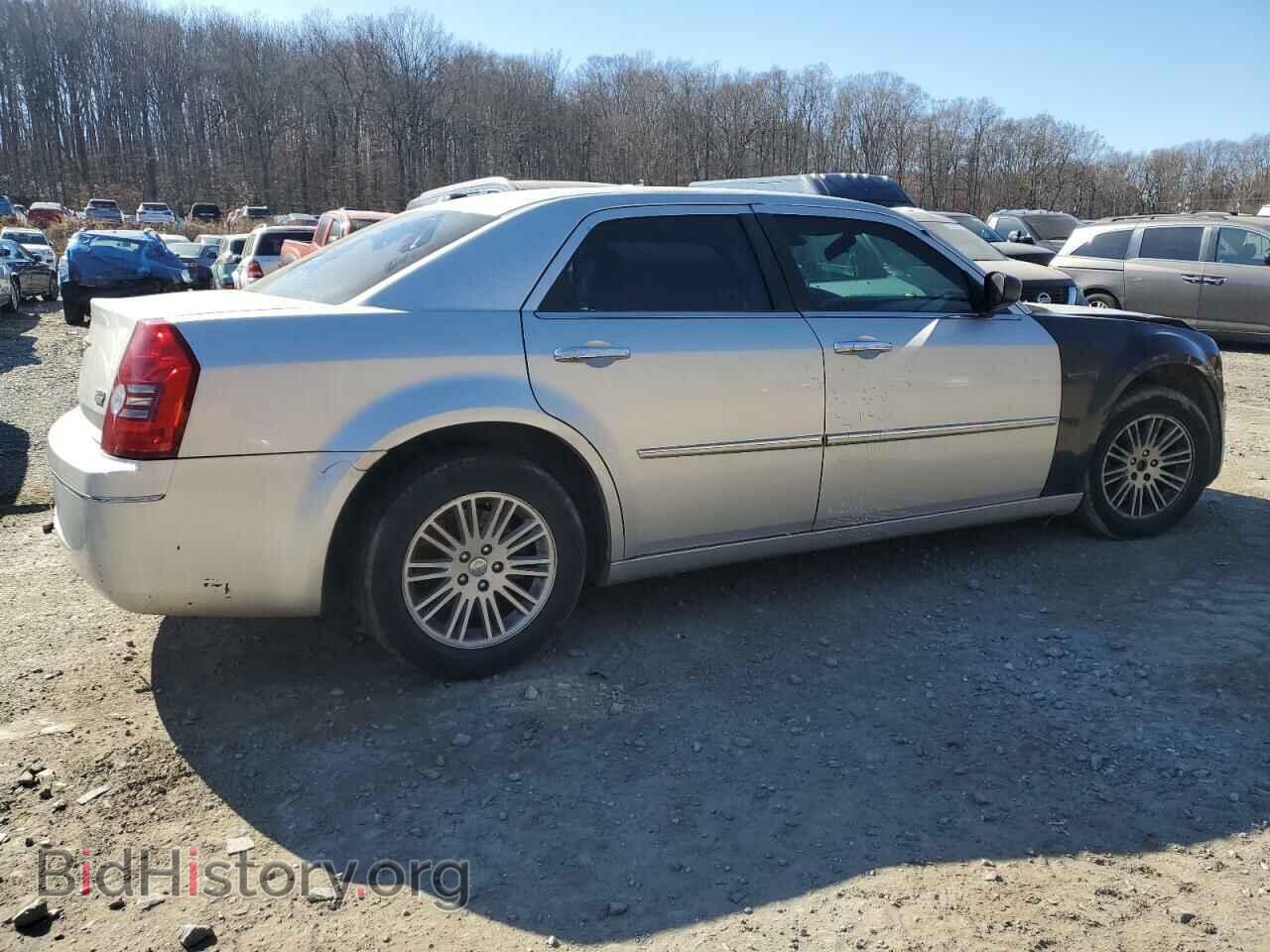 2010 CHRYSLER 300 - VIN: 2C3CA5CV1AH326227 - Фото 3