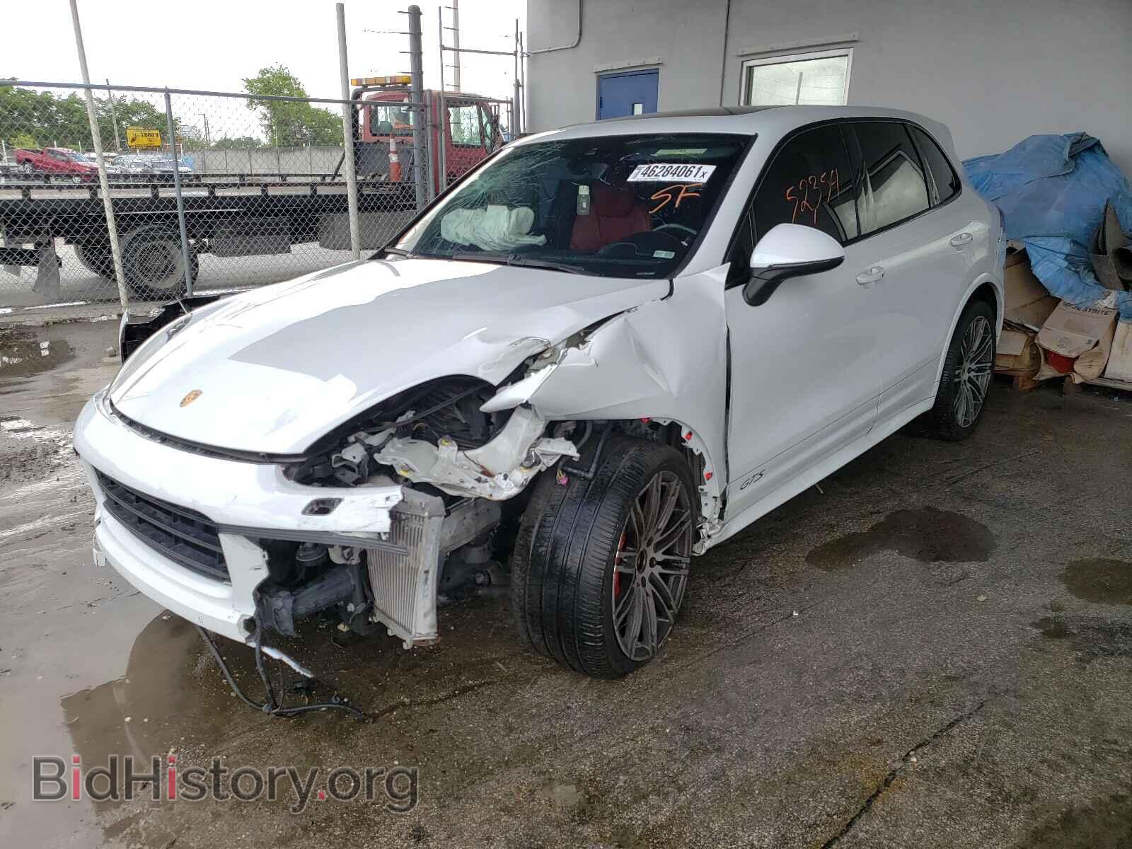 2016 PORSCHE CAYENNE - VIN: WP1AD2A27GLA80392 - Фото 2
