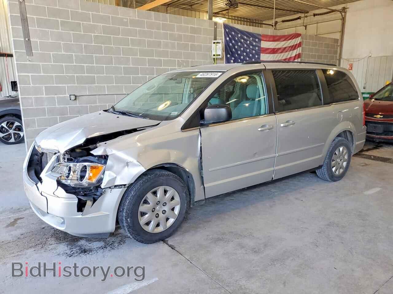 Photo 2A4RR4DE8AR166228 - CHRYSLER MINIVAN 2010