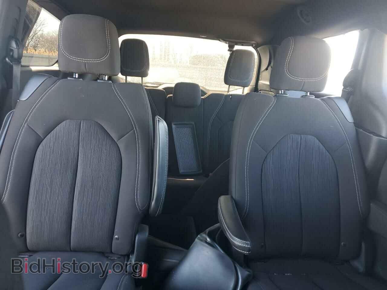 2019 CHRYSLER PACIFICA - VIN: 2C4RC1FG1KR732803 - Фото 10