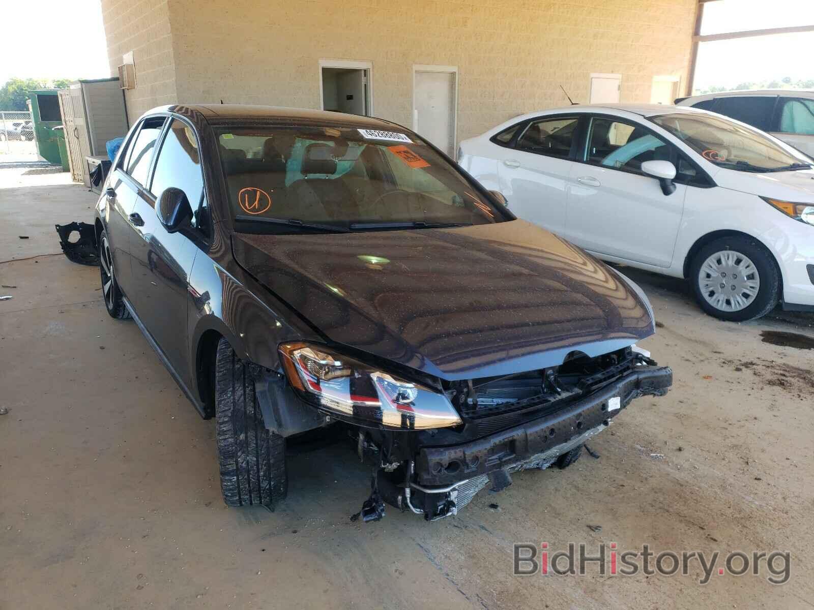 Photo 3VW447AUXJM279100 - VOLKSWAGEN GTI 2018