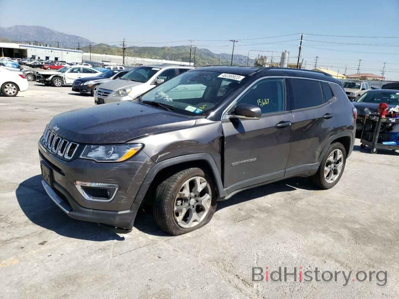 Photo 3C4NJCCB6KT832918 - JEEP COMPASS 2019