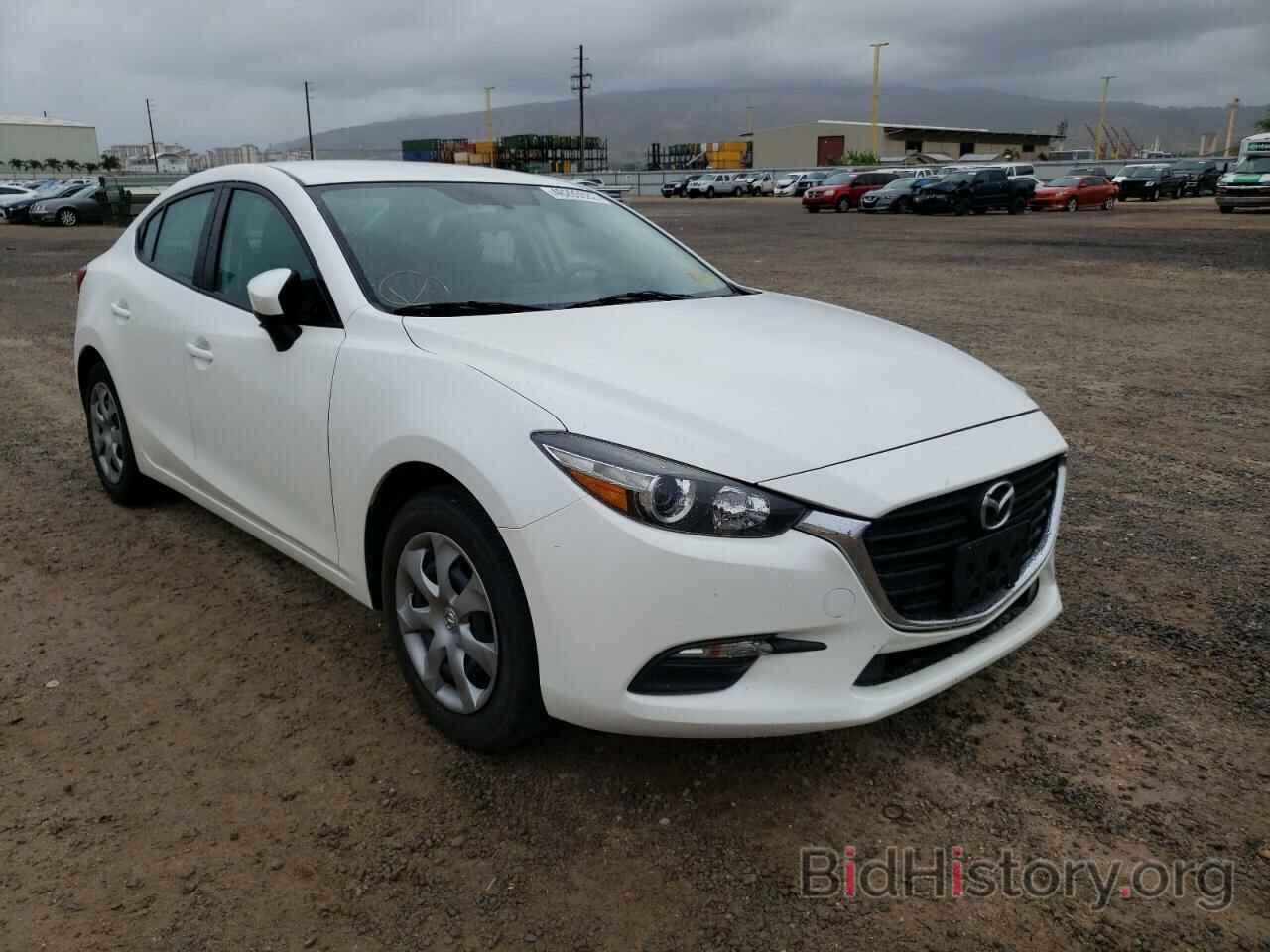 Photo JM1BN1U72H1136319 - MAZDA 3 2017