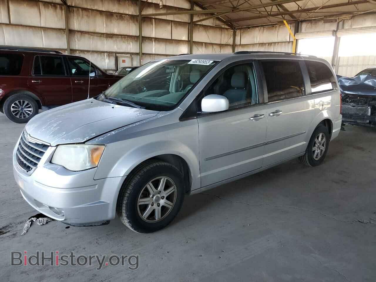 Фотография 2A4RR5D15AR324110 - CHRYSLER MINIVAN 2010