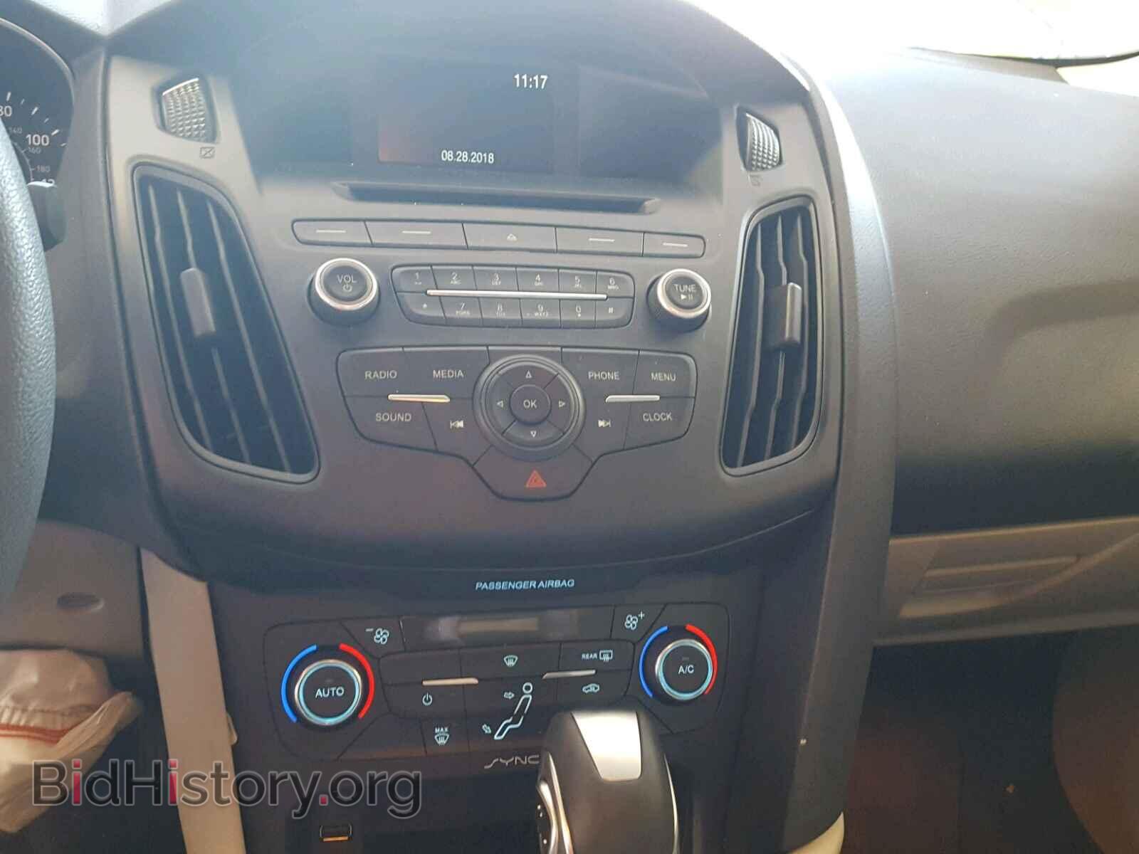 2016 FORD FOCUS - VIN: 1FADP3FE3GL324575 - Photo 9