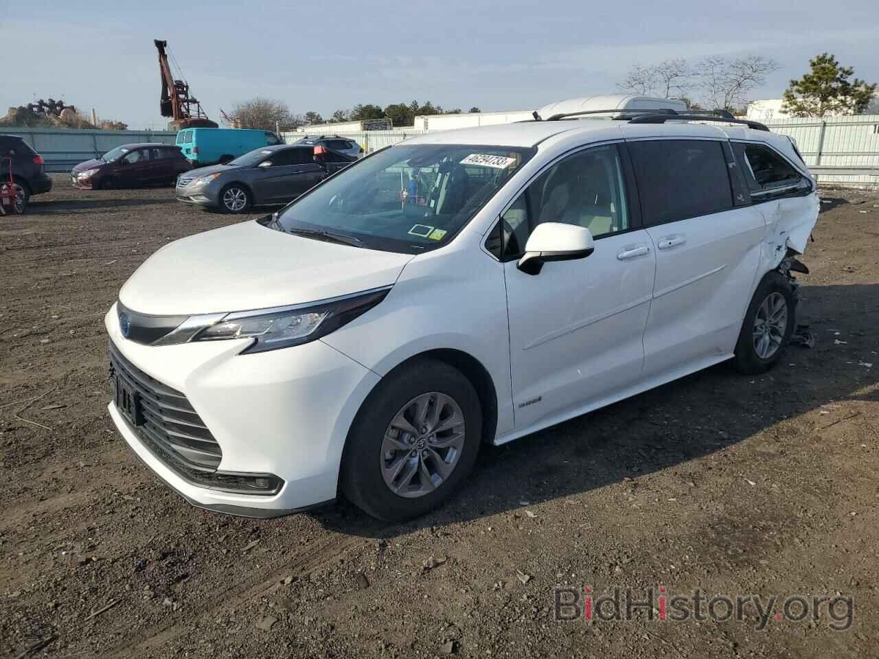 Фотография 5TDKSKFC4MS032050 - TOYOTA SIENNA 2021