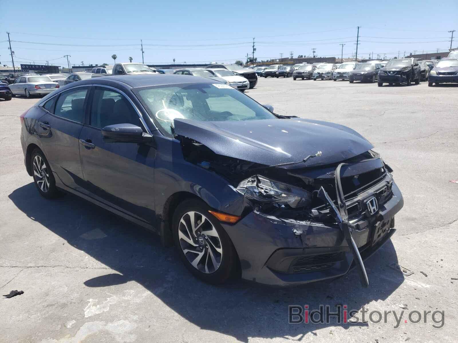 Photo 19XFC2F73GE202365 - HONDA CIVIC 2016