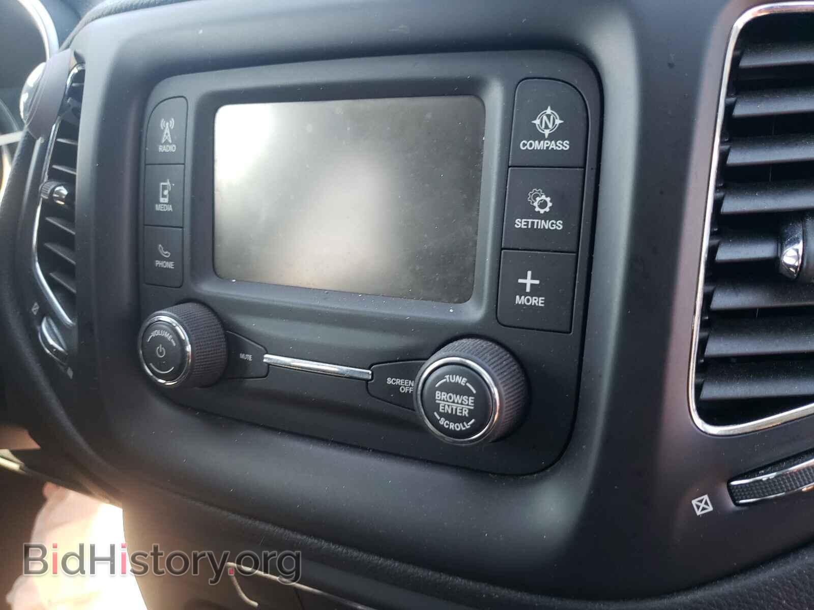2018 JEEP COMPASS - VIN: 3C4NJDBB2JT160863 - Photo 9