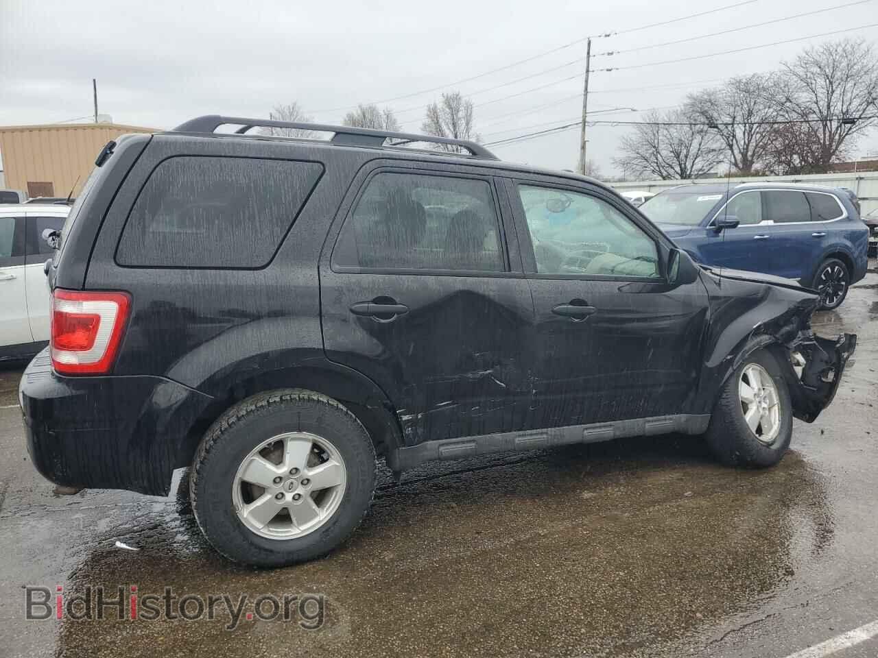 2011 FORD ESCAPE - VIN: 1FMCU0D74BKC25565 - Фото 3