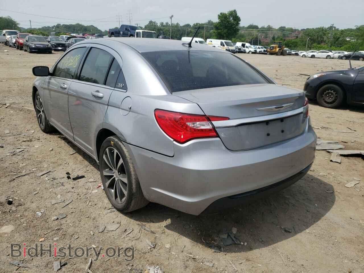 2013 CHRYSLER 200 - VIN: 1C3CCBBB8DN620977 - Фото 3
