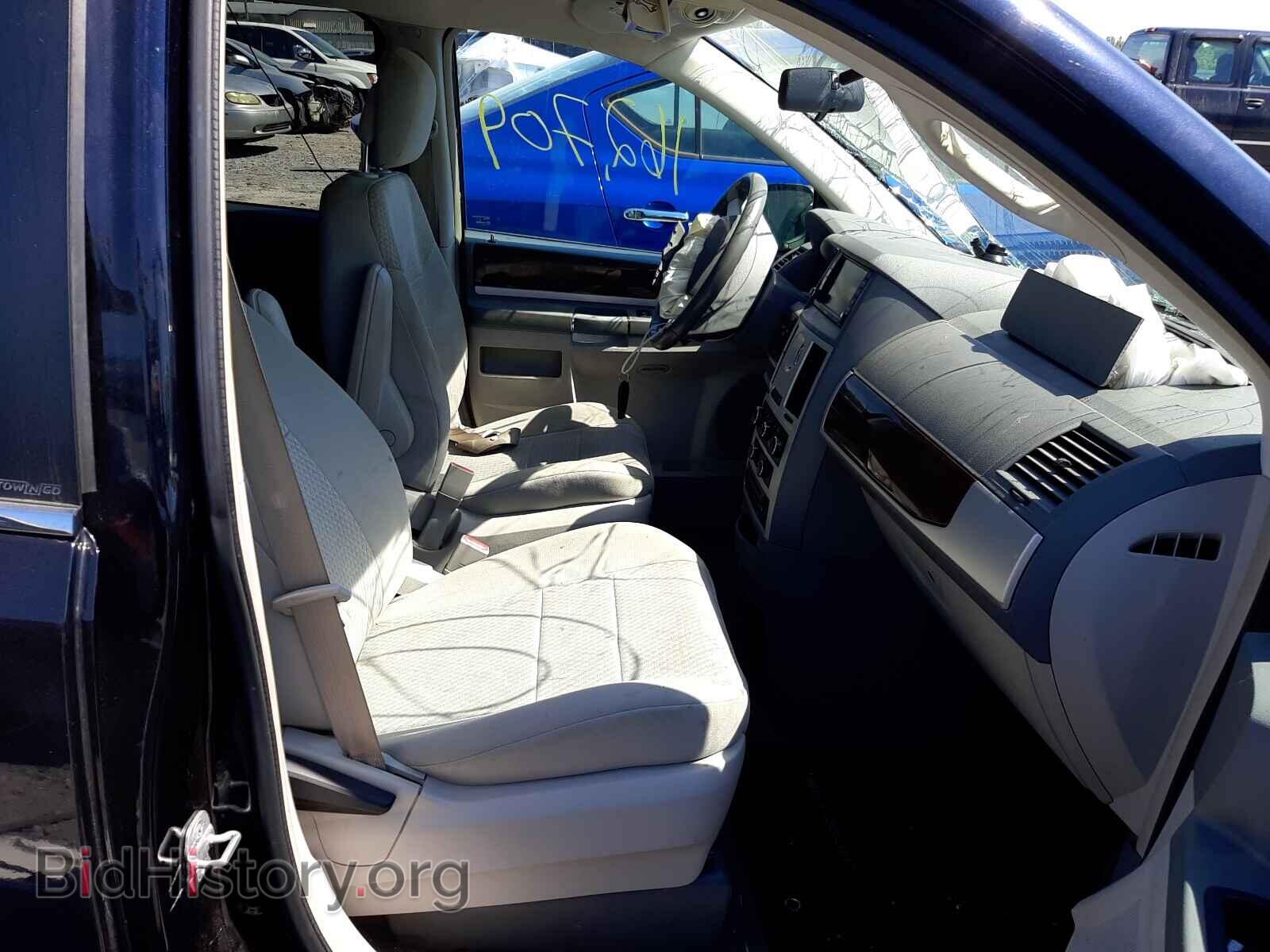 2010 CHRYSLER MINIVAN - VIN: 2A4RR5D12AR392641 - Фото 5
