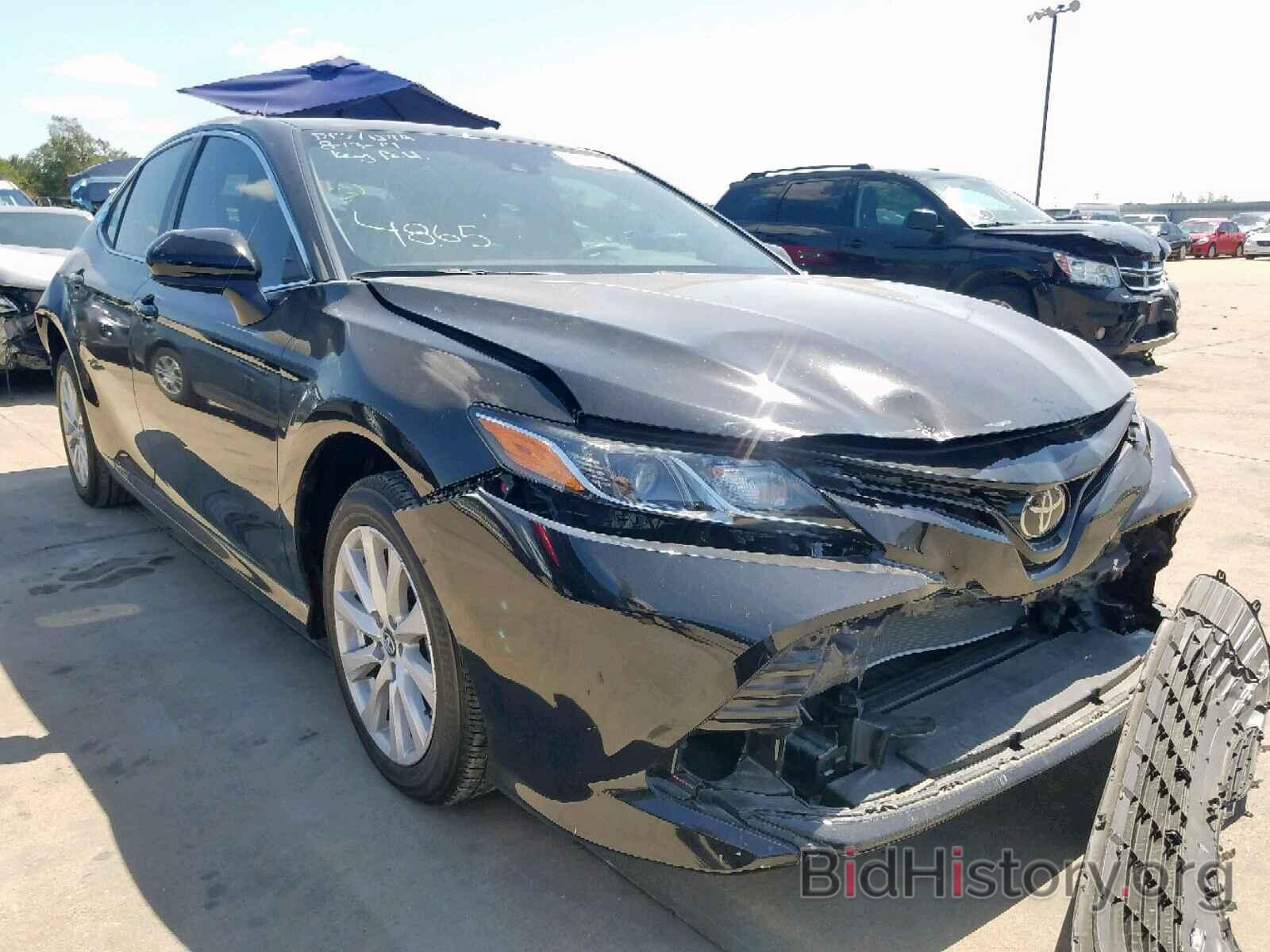 Photo 4T1B11HK2JU574865 - TOYOTA CAMRY 2018