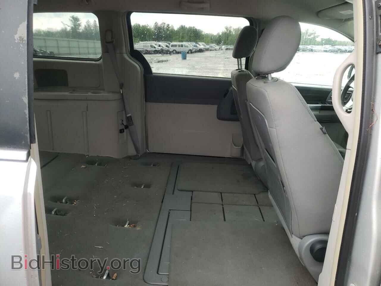 2008 CHRYSLER MINIVAN - VIN: 2A8HR54P08R779309 - Фото 6