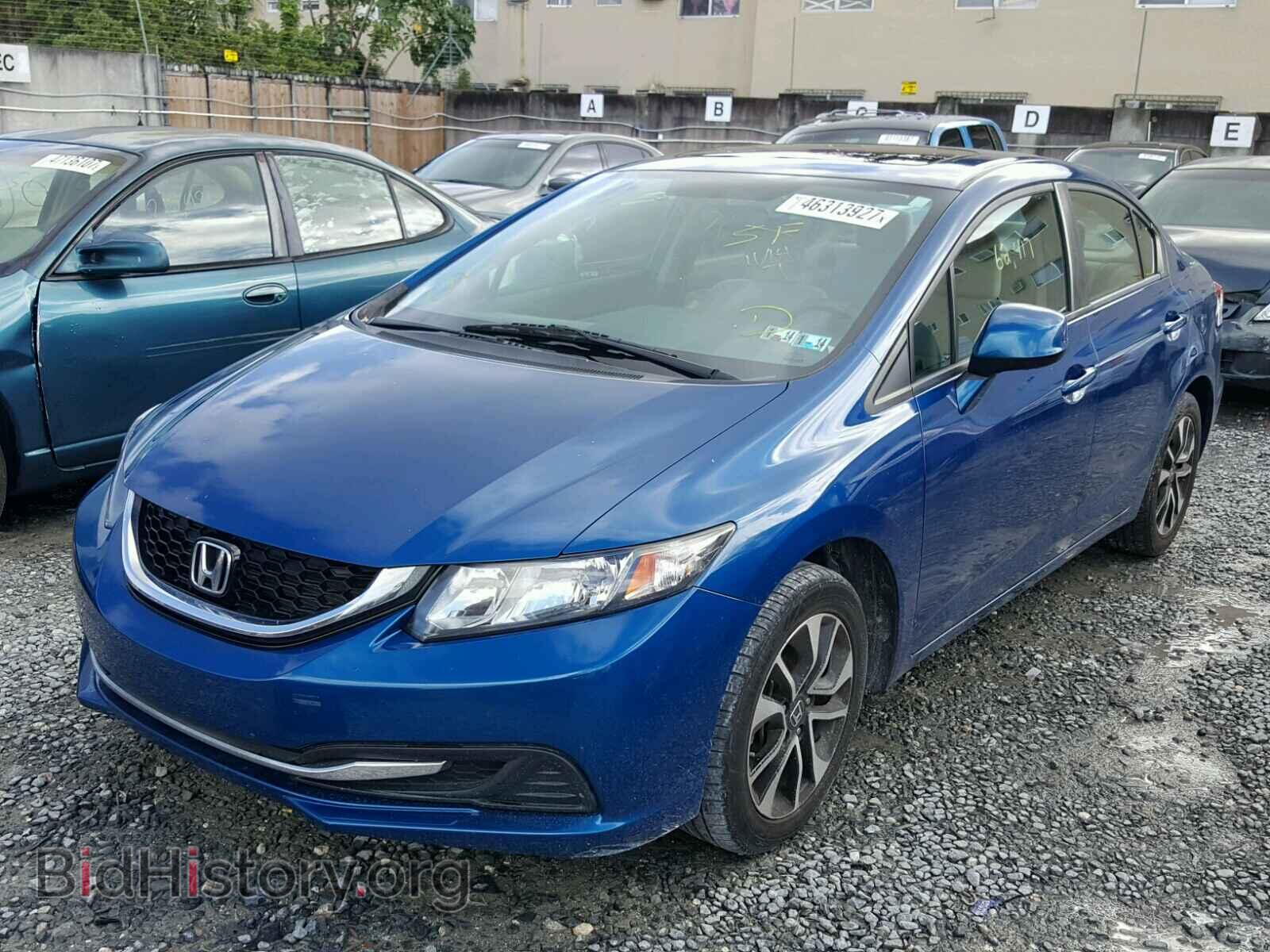 2013 HONDA CIVIC - VIN: 19XFB2F8XDE210714 - Фото 2