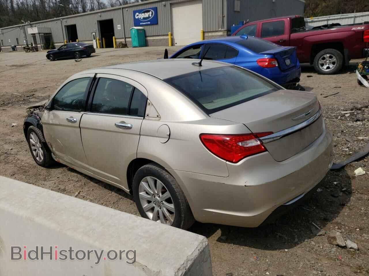 2013 CHRYSLER 200 - VIN: 1C3CCBCG7DN683577 - Photo 2