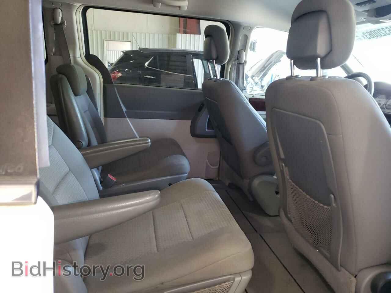2010 CHRYSLER MINIVAN - VIN: 2A4RR5D13AR369580 - Photo 11