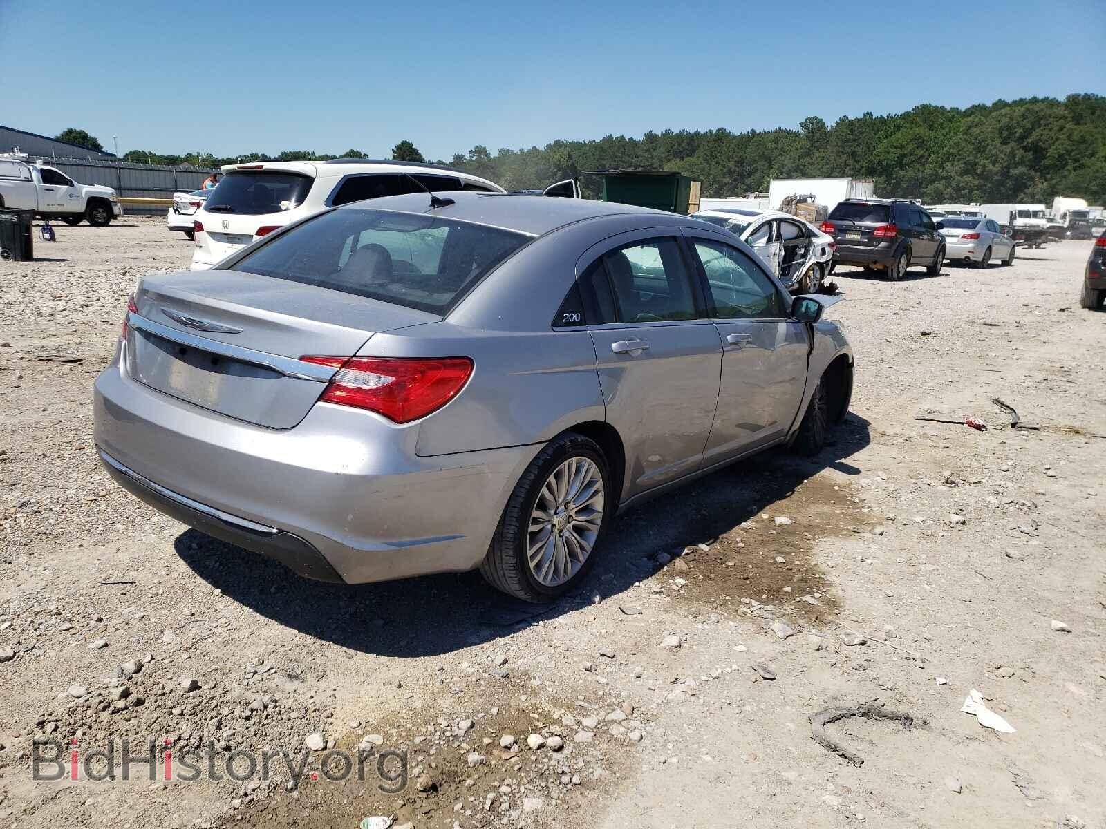 2013 CHRYSLER 200 - VIN: 1C3CCBAB1DN670976 - Фото 4
