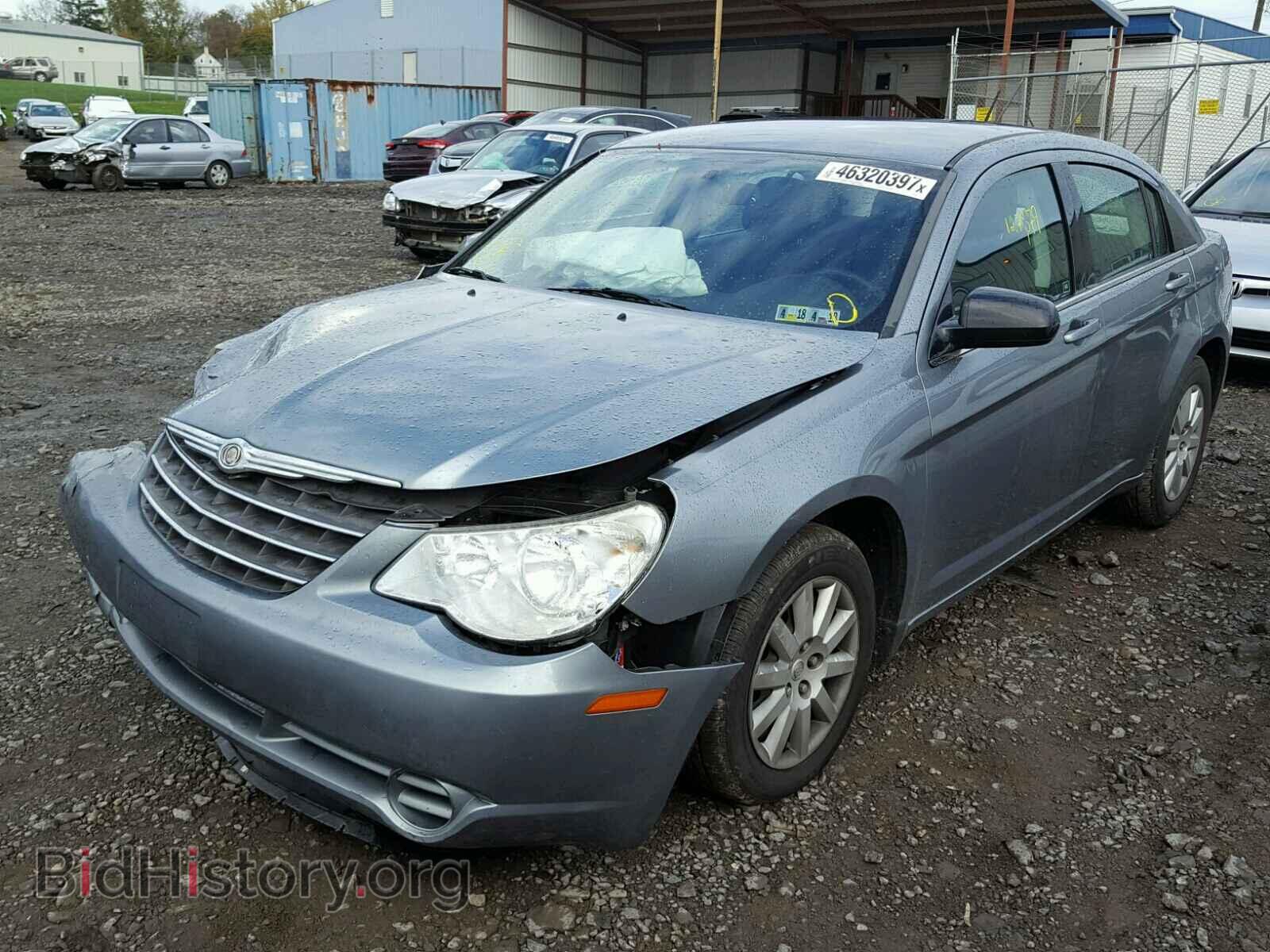 2010 CHRYSLER SEBRING - VIN: 1C3CC4FB4AN207911 - Фото 2