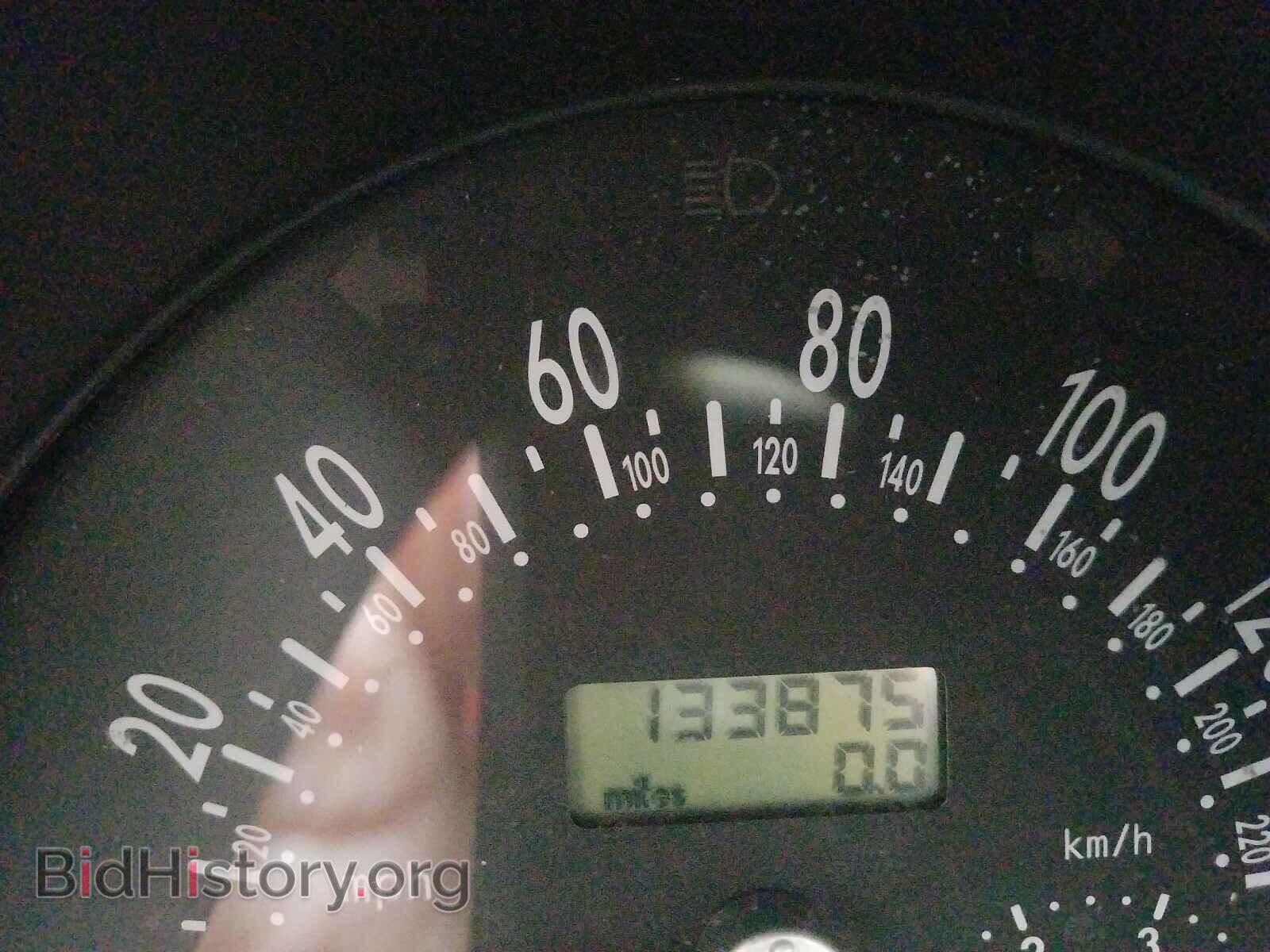 2000 VOLKSWAGEN BEETLE - VIN: 3VWCF21C4YM445153 - Фото 8