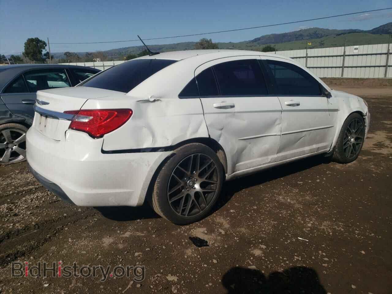 2012 CHRYSLER 200 - VIN: 1C3CCBAB7CN202264 - Фото 3