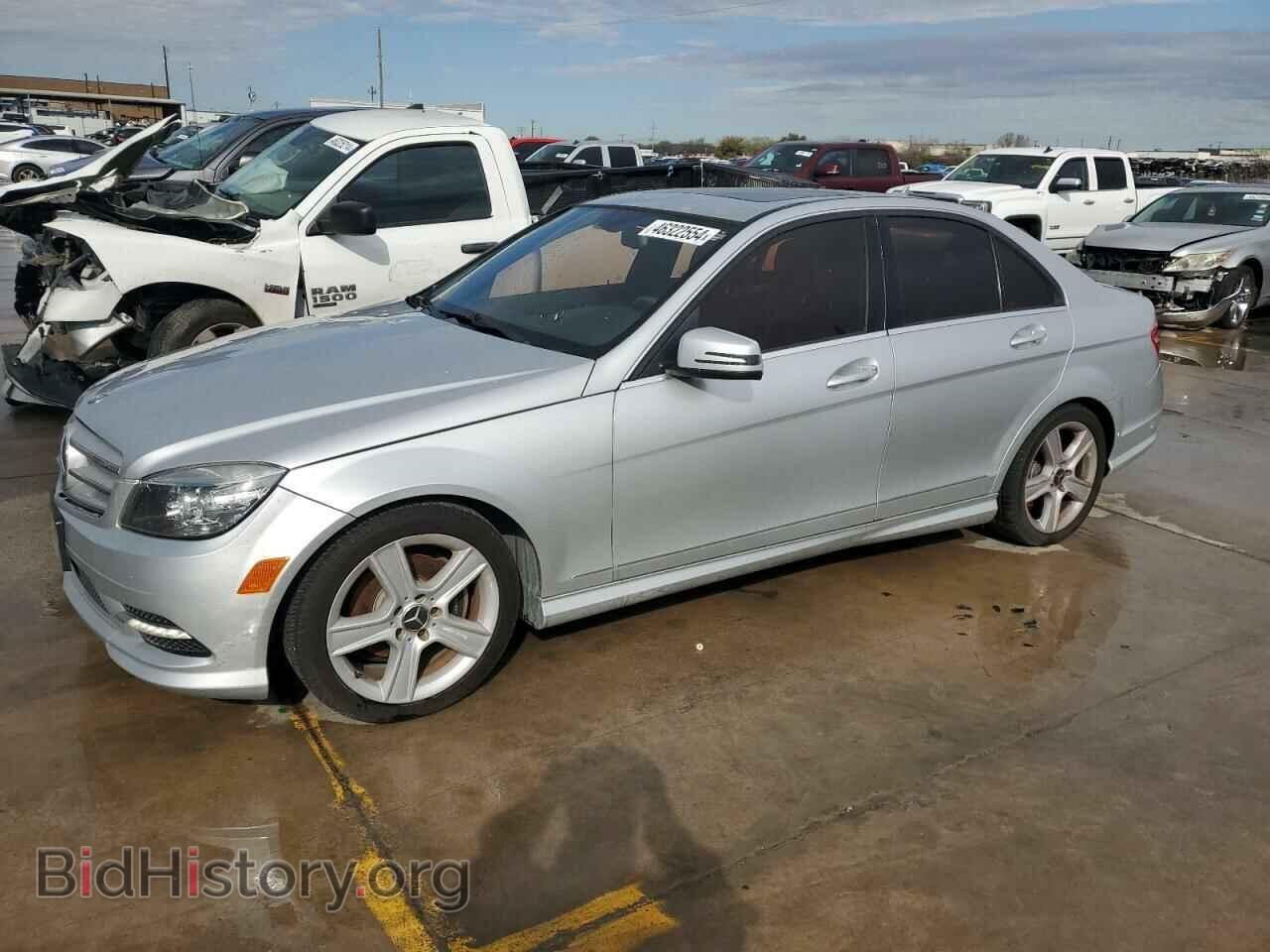 Photo WDDGF5EB6BA437122 - MERCEDES-BENZ C-CLASS 2011