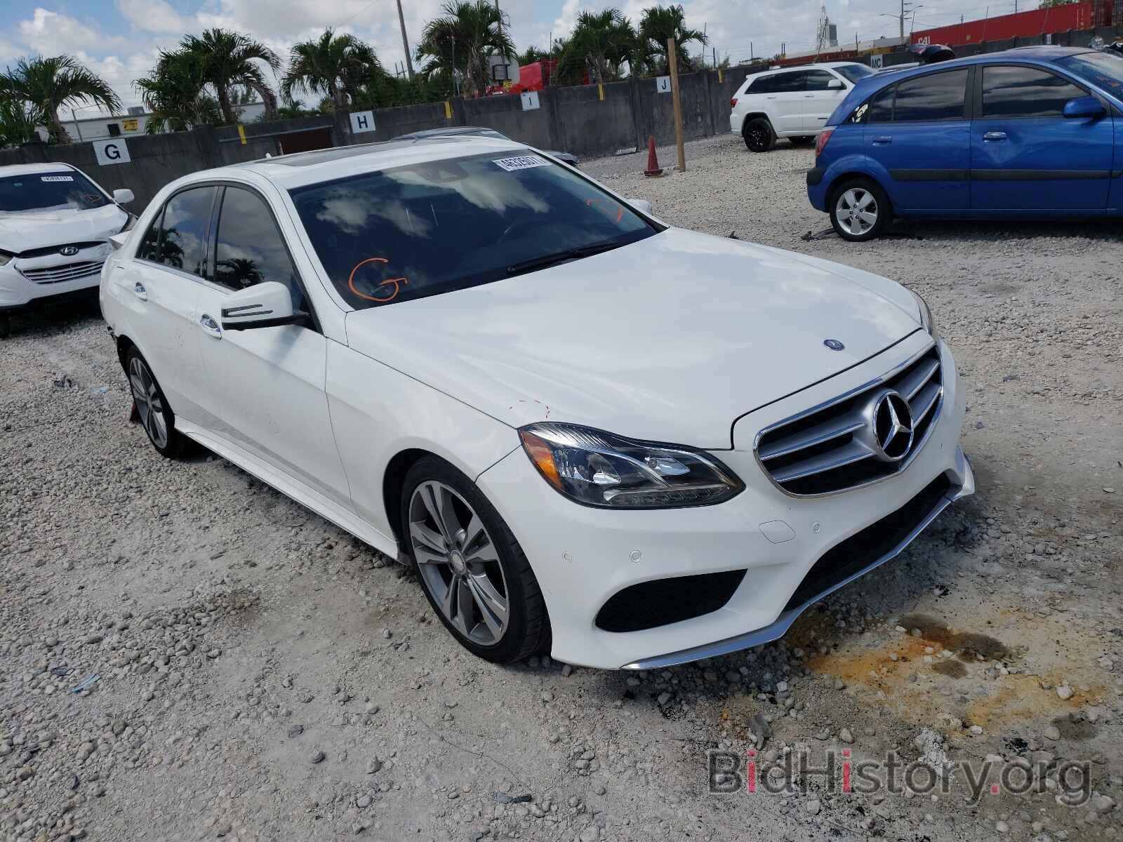 Photo WDDHF5KB3EA906762 - MERCEDES-BENZ E CLASS 2014