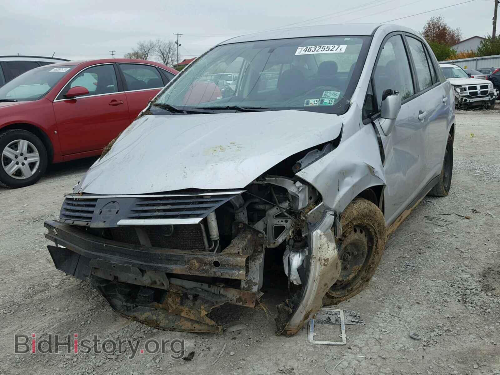 2009 NISSAN VERSA - VIN: 3N1BC11E09L445342 - Фото 2