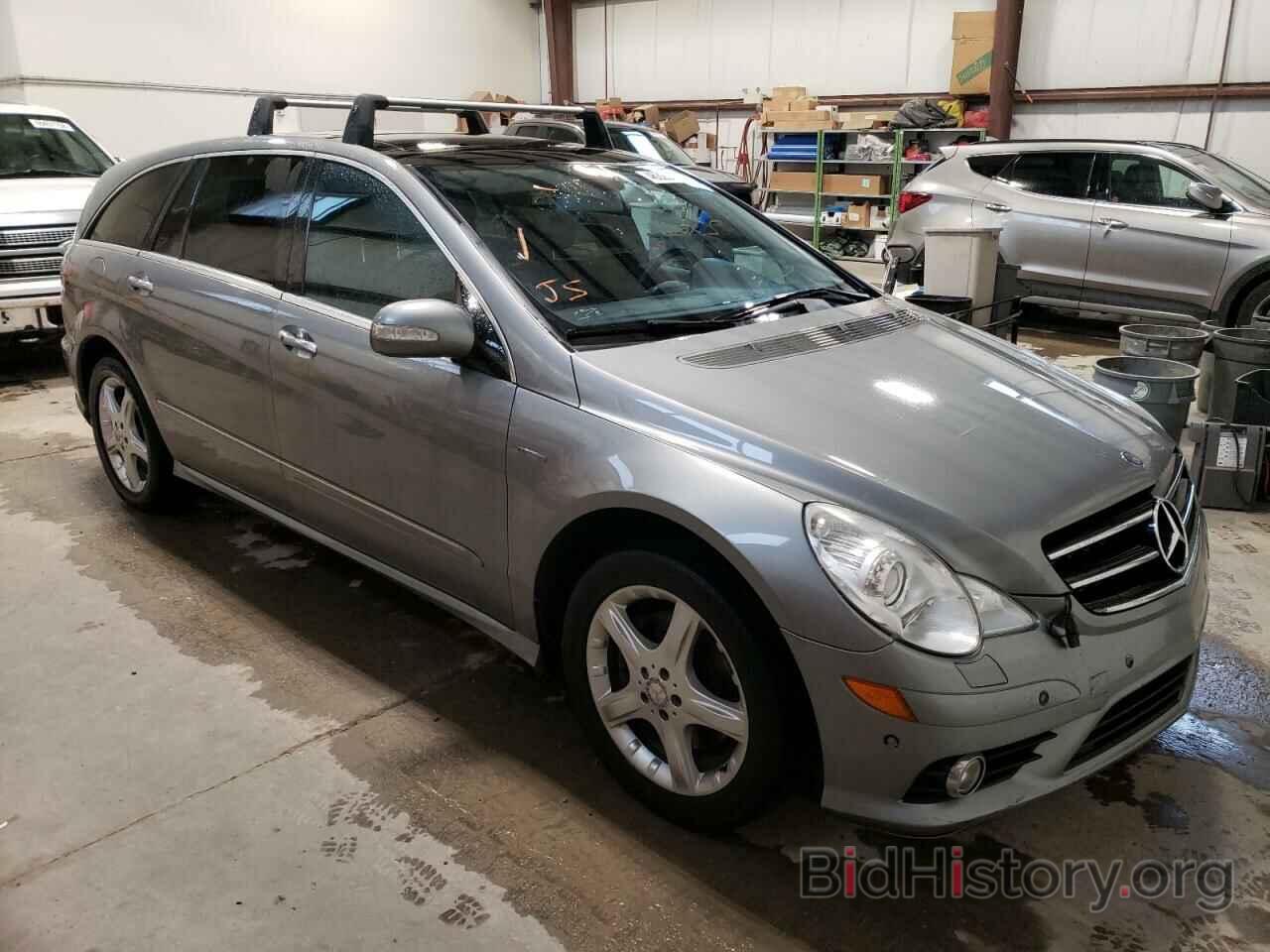 Photo 4JGCB2FE3AA104396 - MERCEDES-BENZ R-CLASS 2010