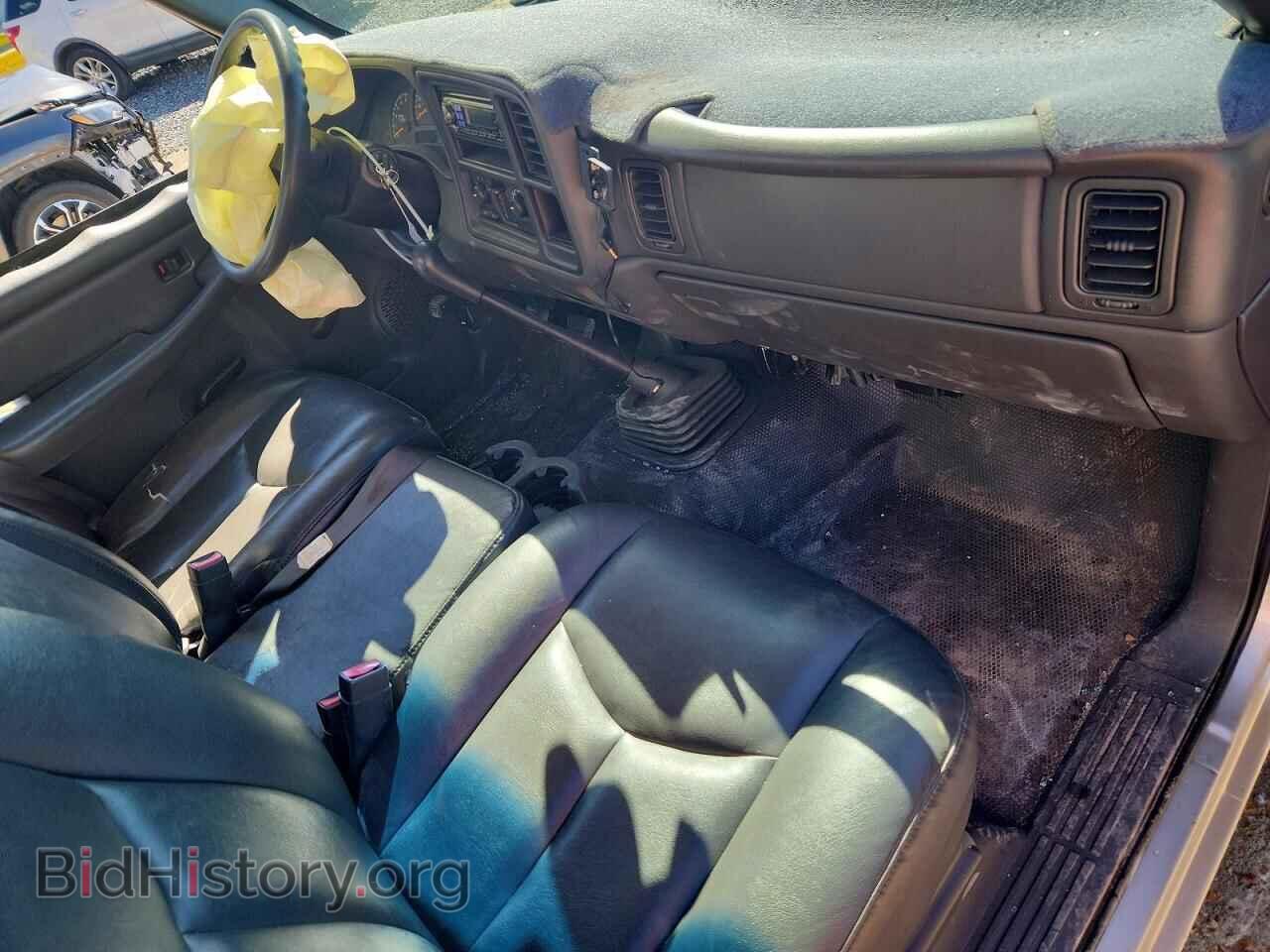2007 GMC SIERRA - VIN: 3GTEC14X17G166589 - Фото 8