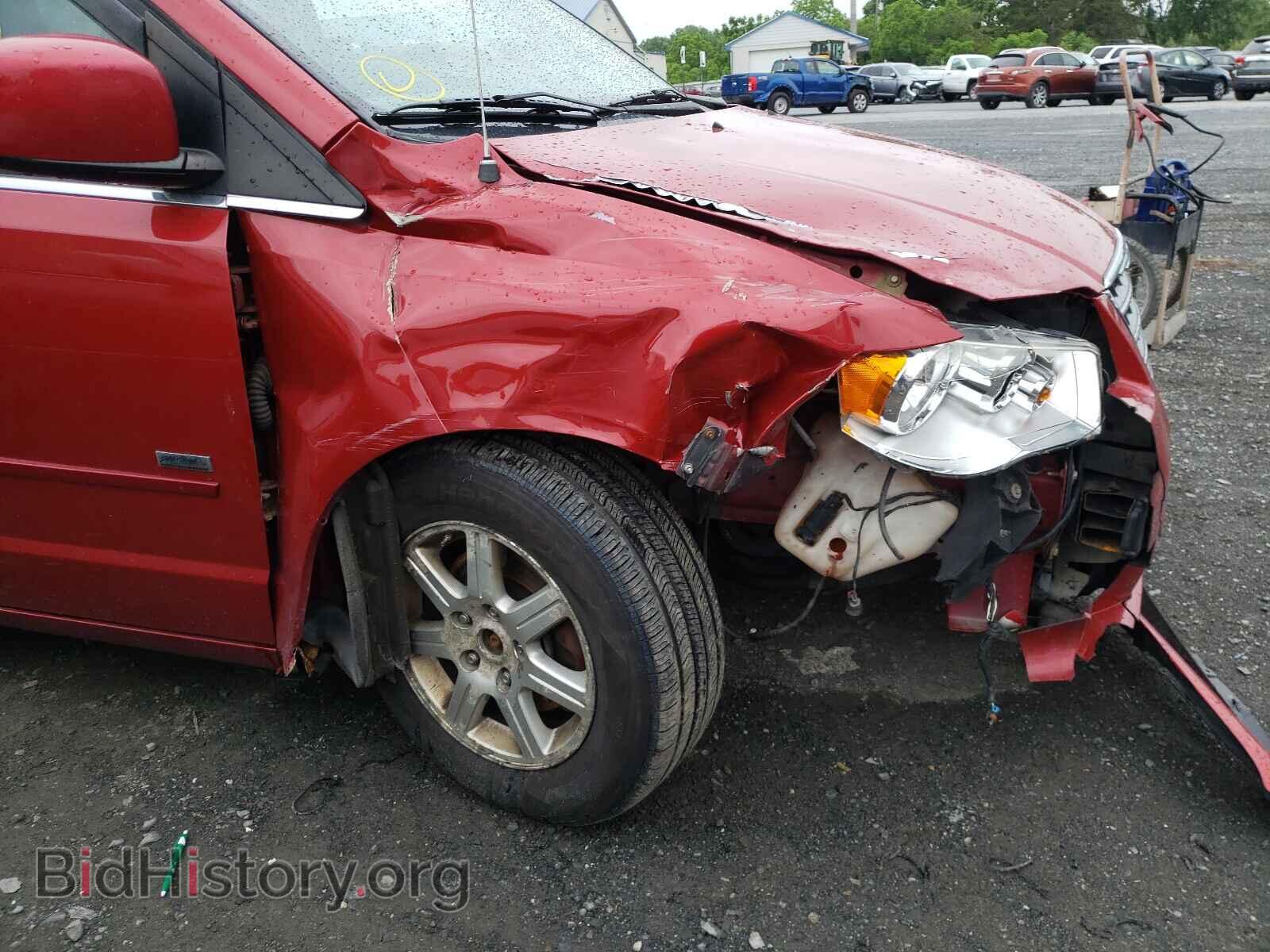 2008 CHRYSLER MINIVAN - VIN: 2A8HR54P58R729747 - Фото 9