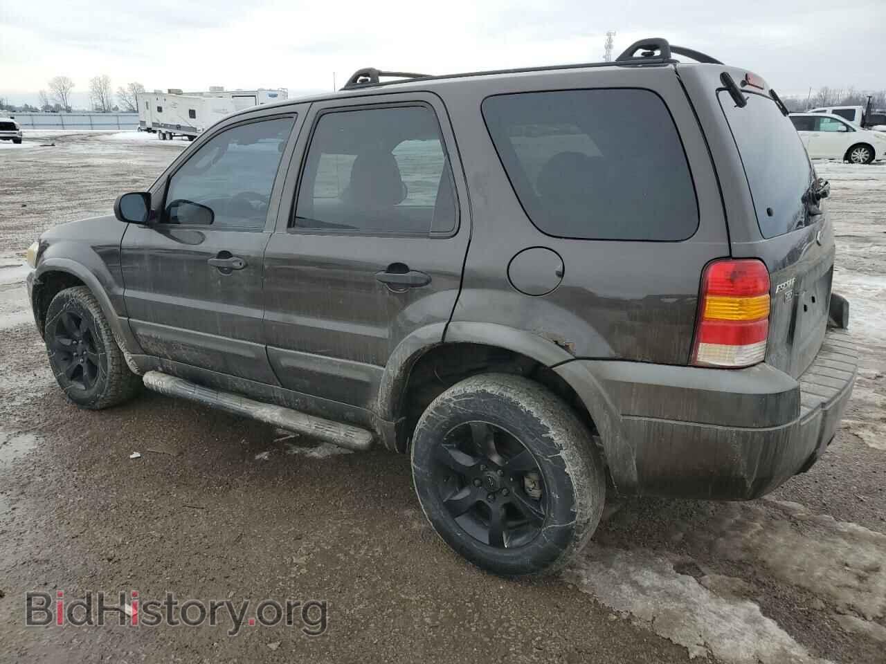 2006 FORD ESCAPE - VIN: 1FMYU93166KD45252 - Фото 2