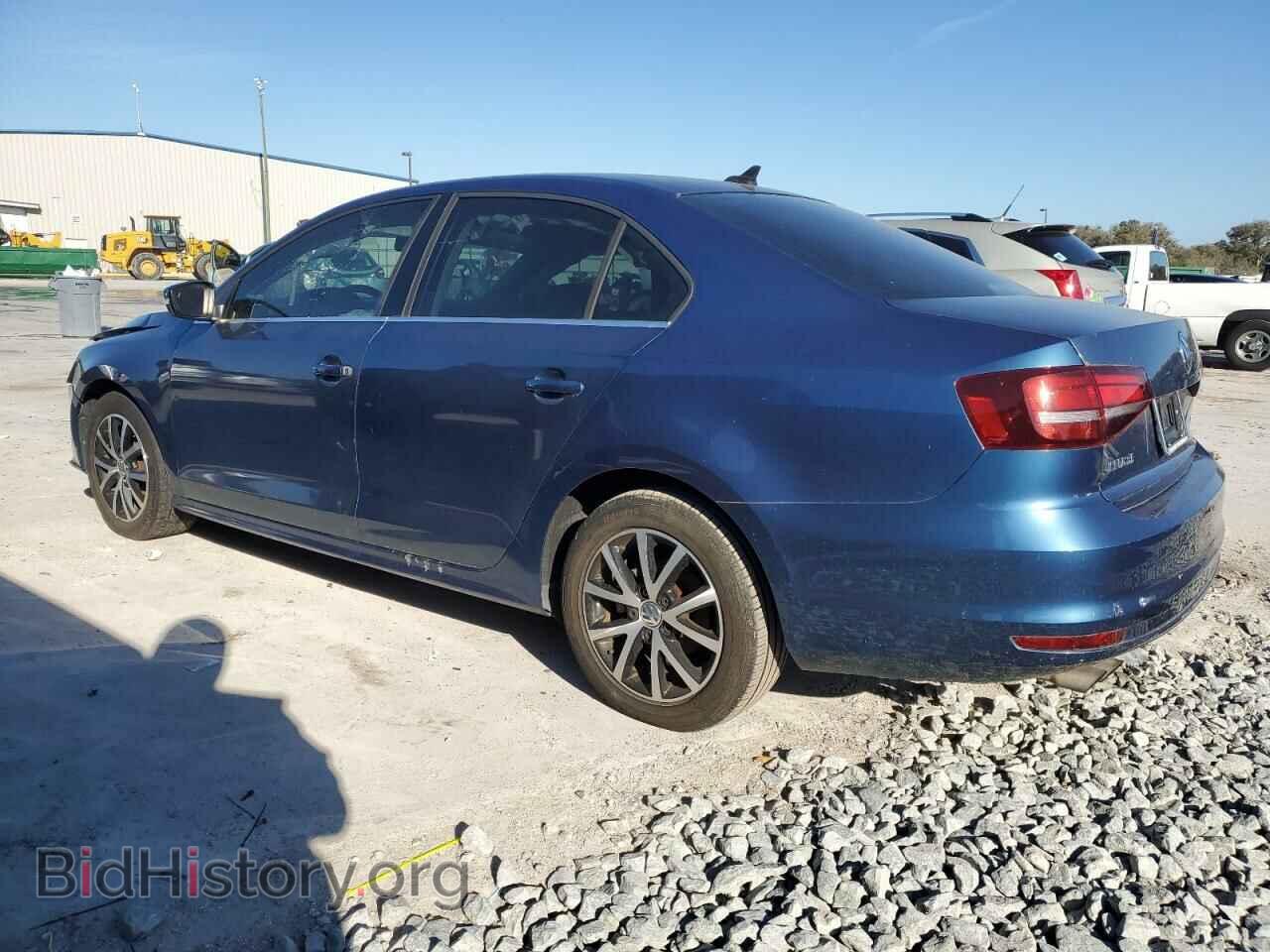 2017 VOLKSWAGEN JETTA - VIN: 3VWDB7AJ9HM250127 - Фото 2