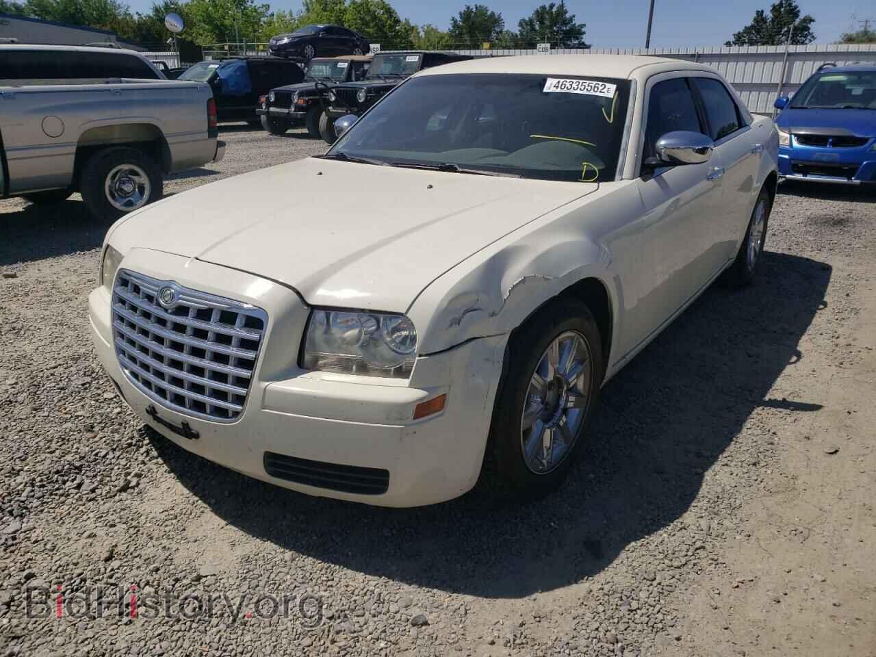 2007 CHRYSLER 300 - VIN: 2C3LA43R47H881842 - Фото 9