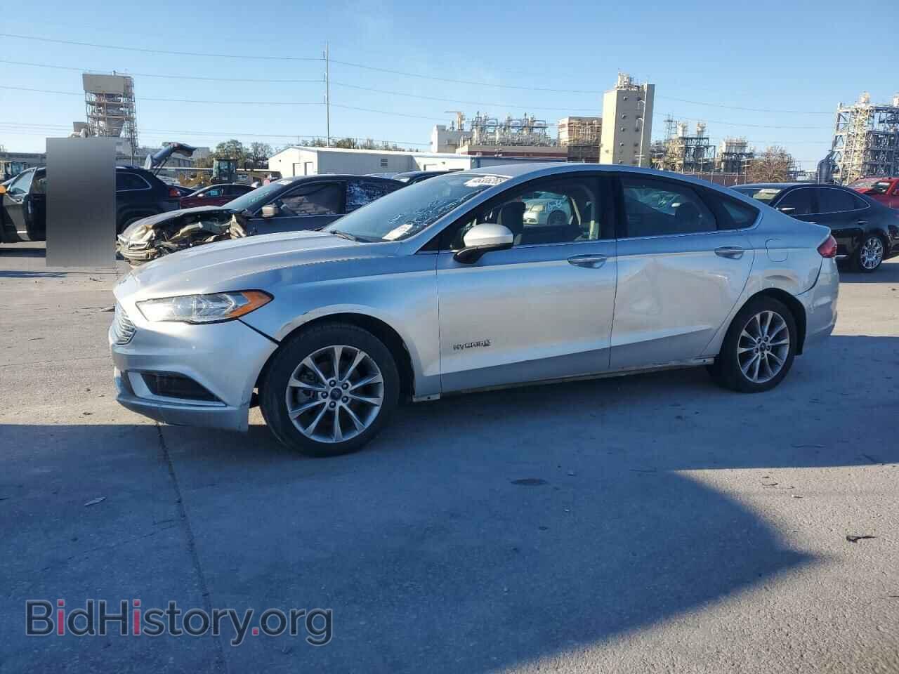 Photo 3FA6P0LU5HR300414 - FORD FUSION 2017