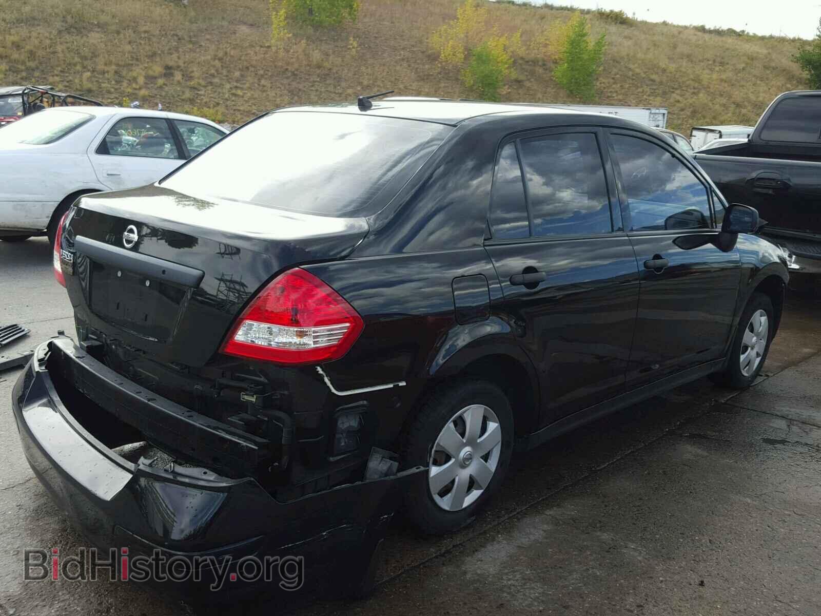 2011 NISSAN VERSA - VIN: 3N1CC1AP7BL444667 - Photo 4