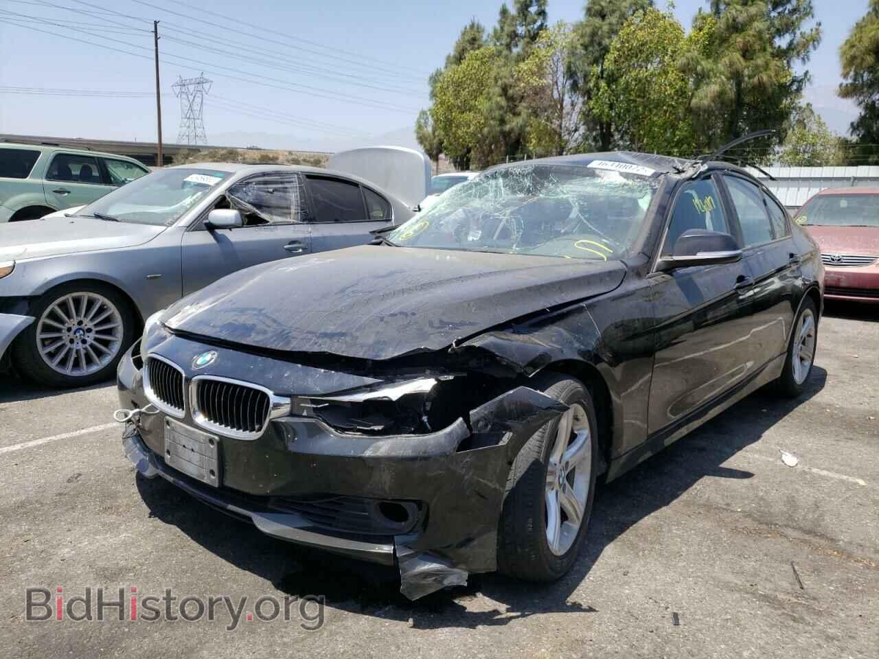 2013 BMW 3 SERIES - VIN: WBA3A5C58DF602997 - Фото 2