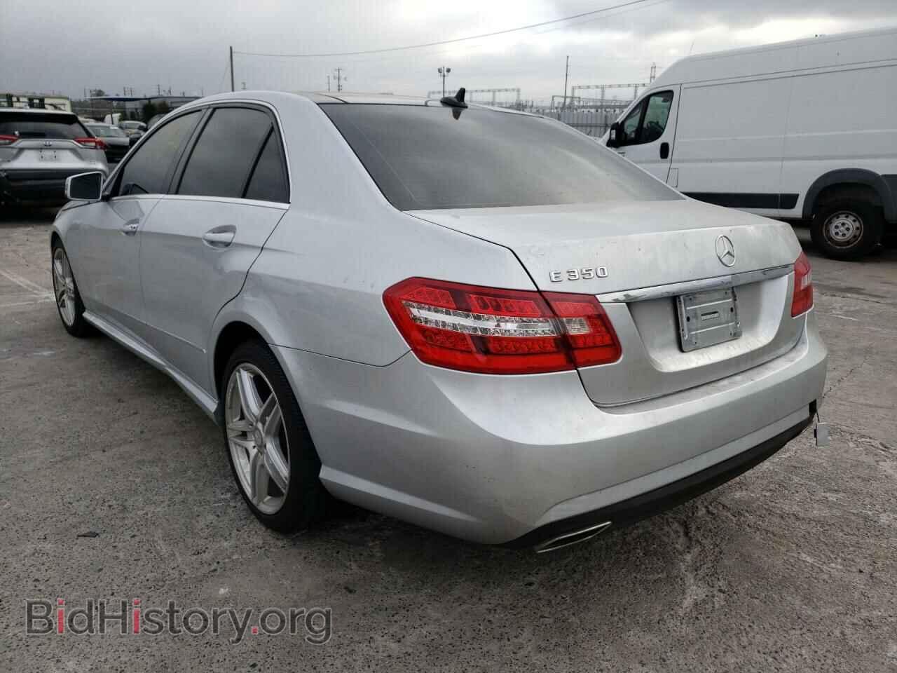 2013 MERCEDES-BENZ E-CLASS - VIN: WDDHF5KB5DA742364 - Фото 3